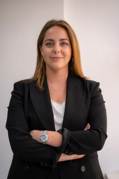 Elena pulido abogada